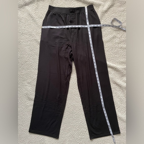 Skims Boyfriend Loose Pant Black Onyx Loungewear Medium​ - Picture 9 of 13